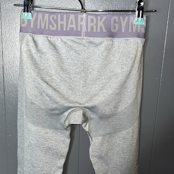 Gymshark Tight Leggings Gray Purple Size Small - Picture 4 of 9